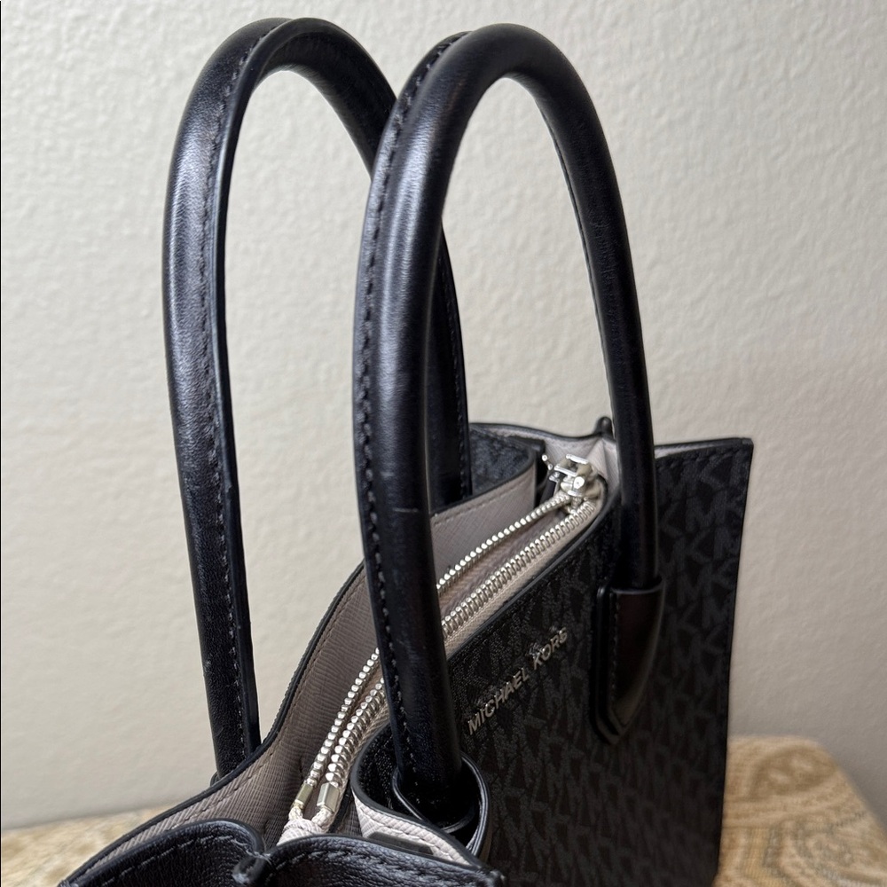 Michael Kors Dark Gray Signature Tote - Picture 9 of 16